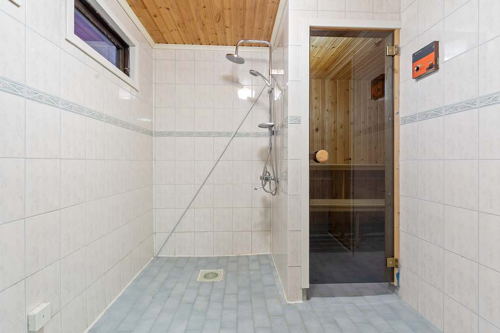 Gästgivaregatan 9