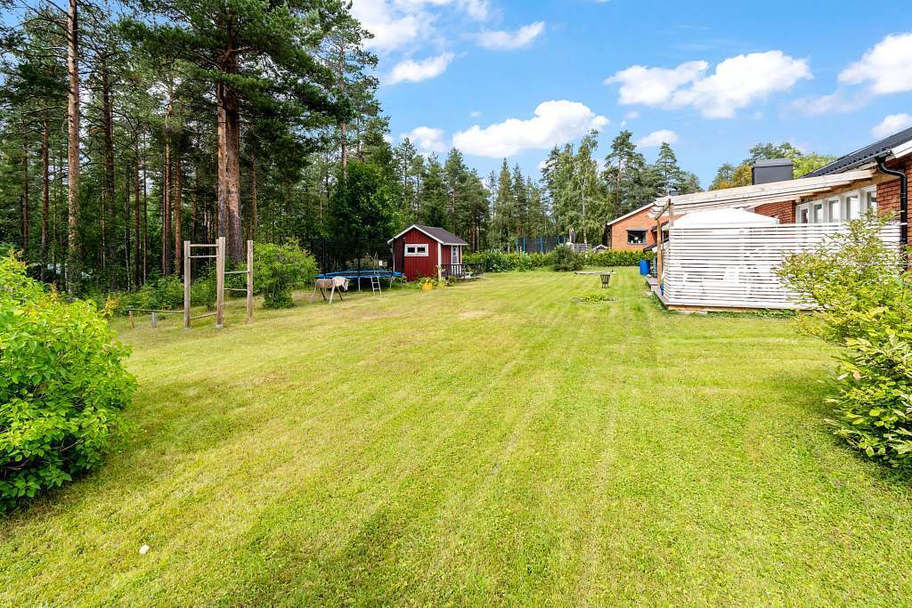 Bredviksvägen 40