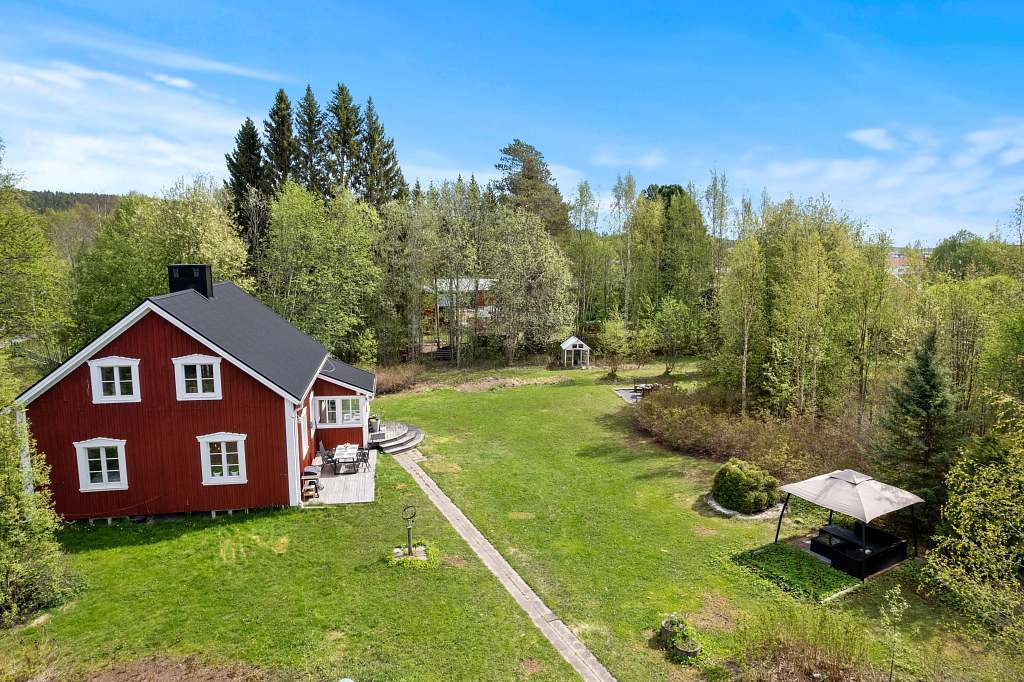 Objekt Västra Lillgärdsvägen 8