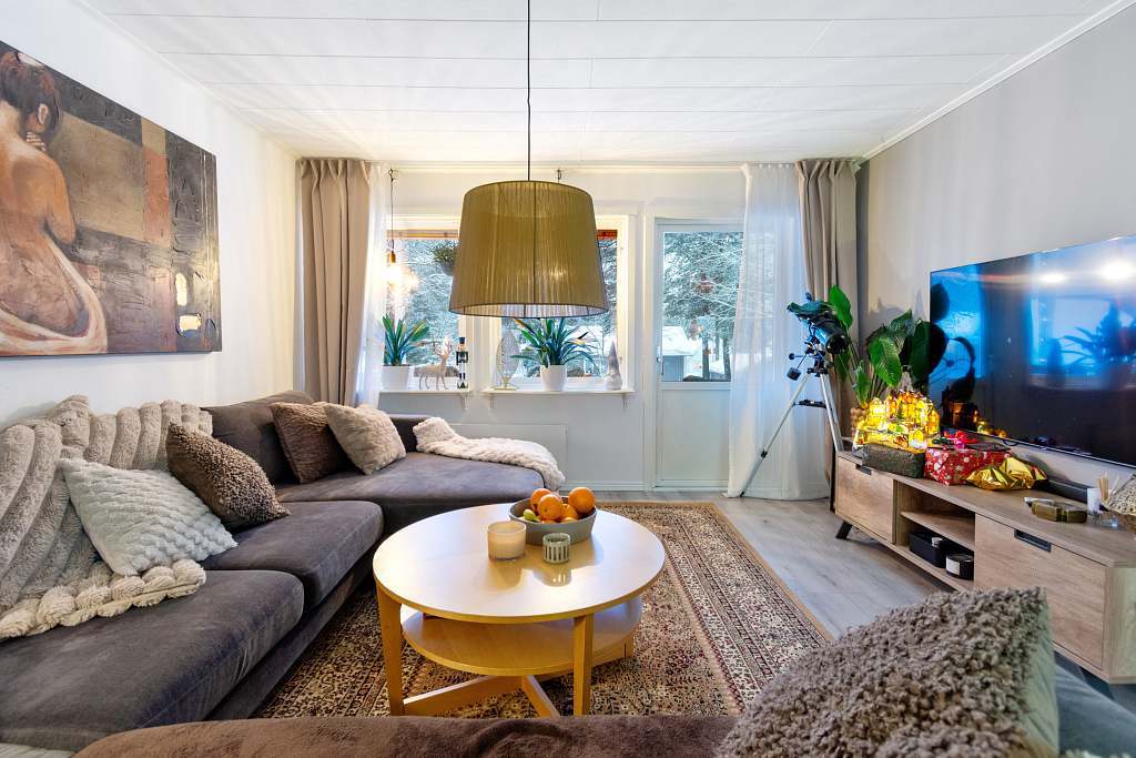 Lomgatan 9, Jokkmokk