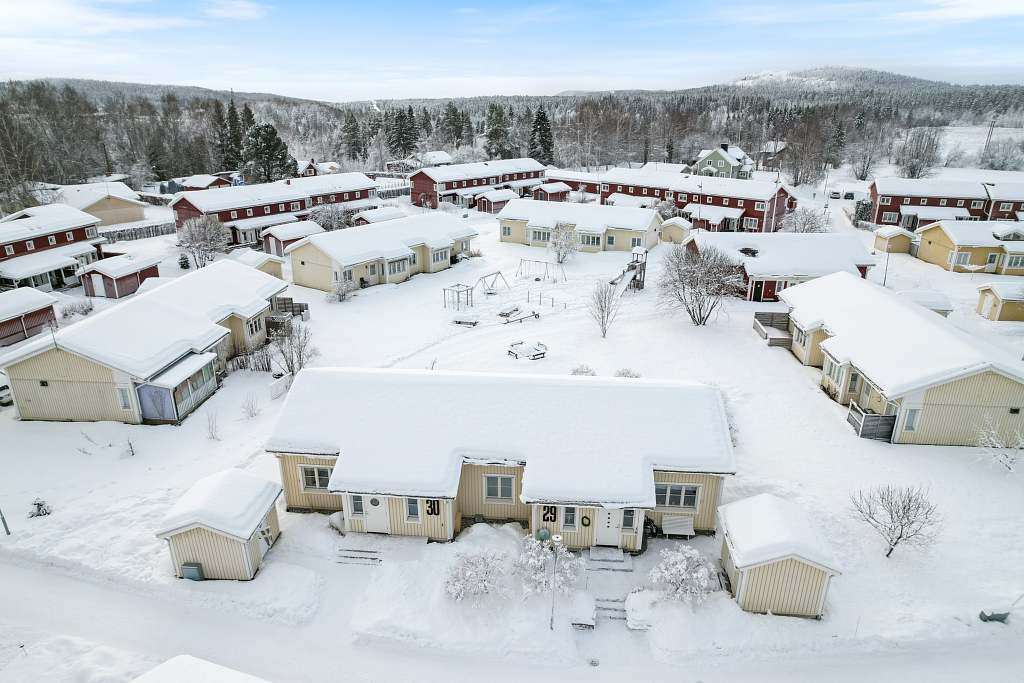 Dammgränd 30, Boden