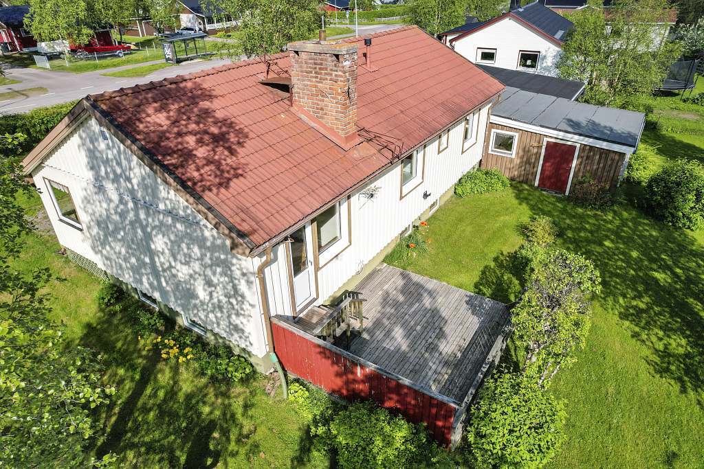 Tuolluvaaravägen 28, Kiruna