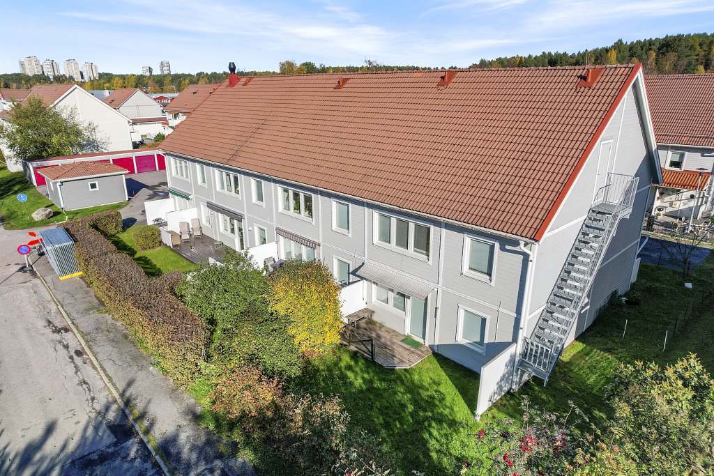 Toppgatan 6 E, markplan, Luleå