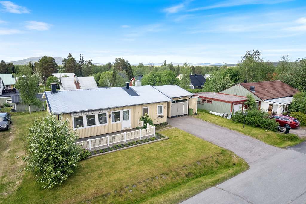 Skogsgatan 12, Arjeplog