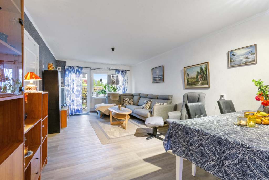 Toppgatan 6 E, markplan, Luleå - Västra Skurholmen
