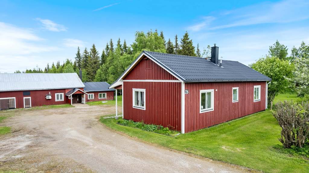Erkheikki 126, Pajala