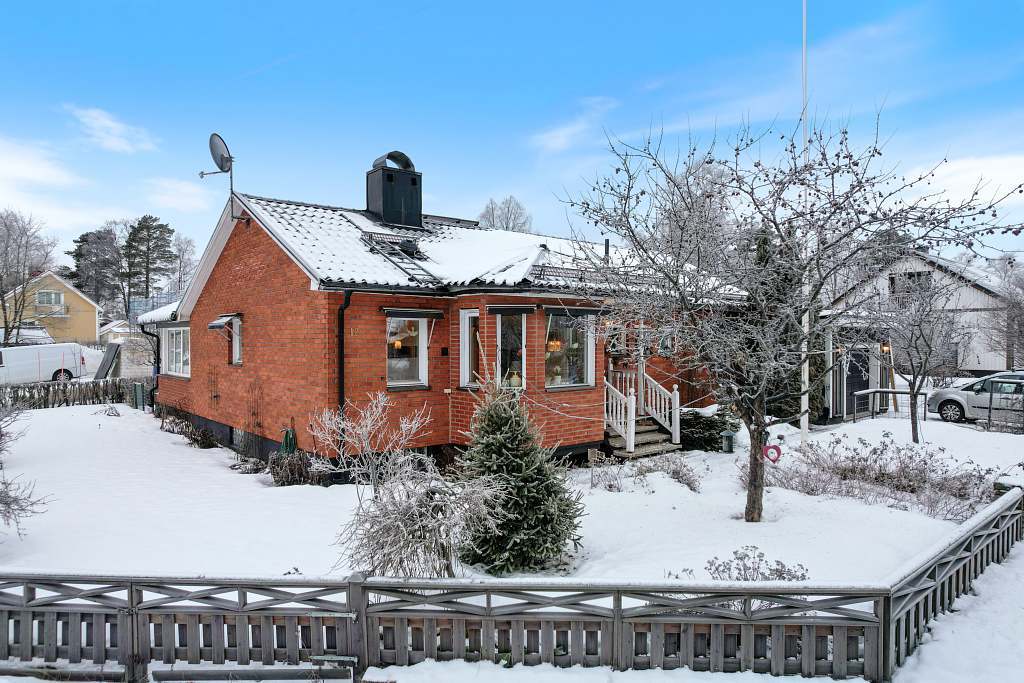 Angelgatan 12, Luleå