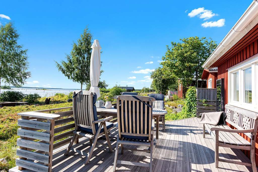 Bullerhamnsviken, Småskär