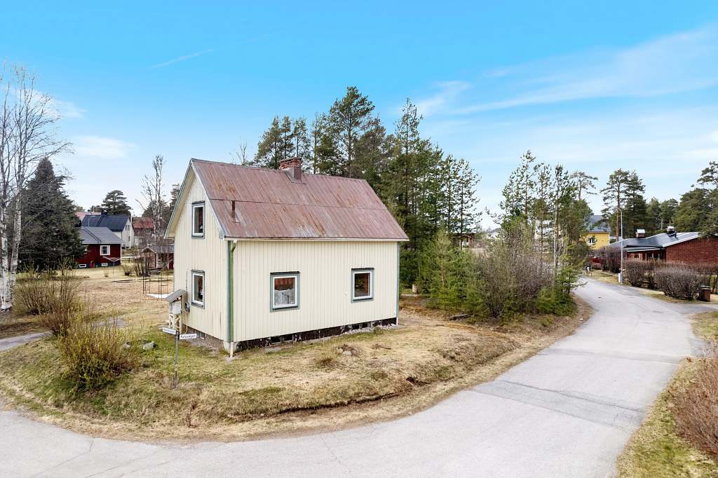 Bladviksvägen 1, Överkalix